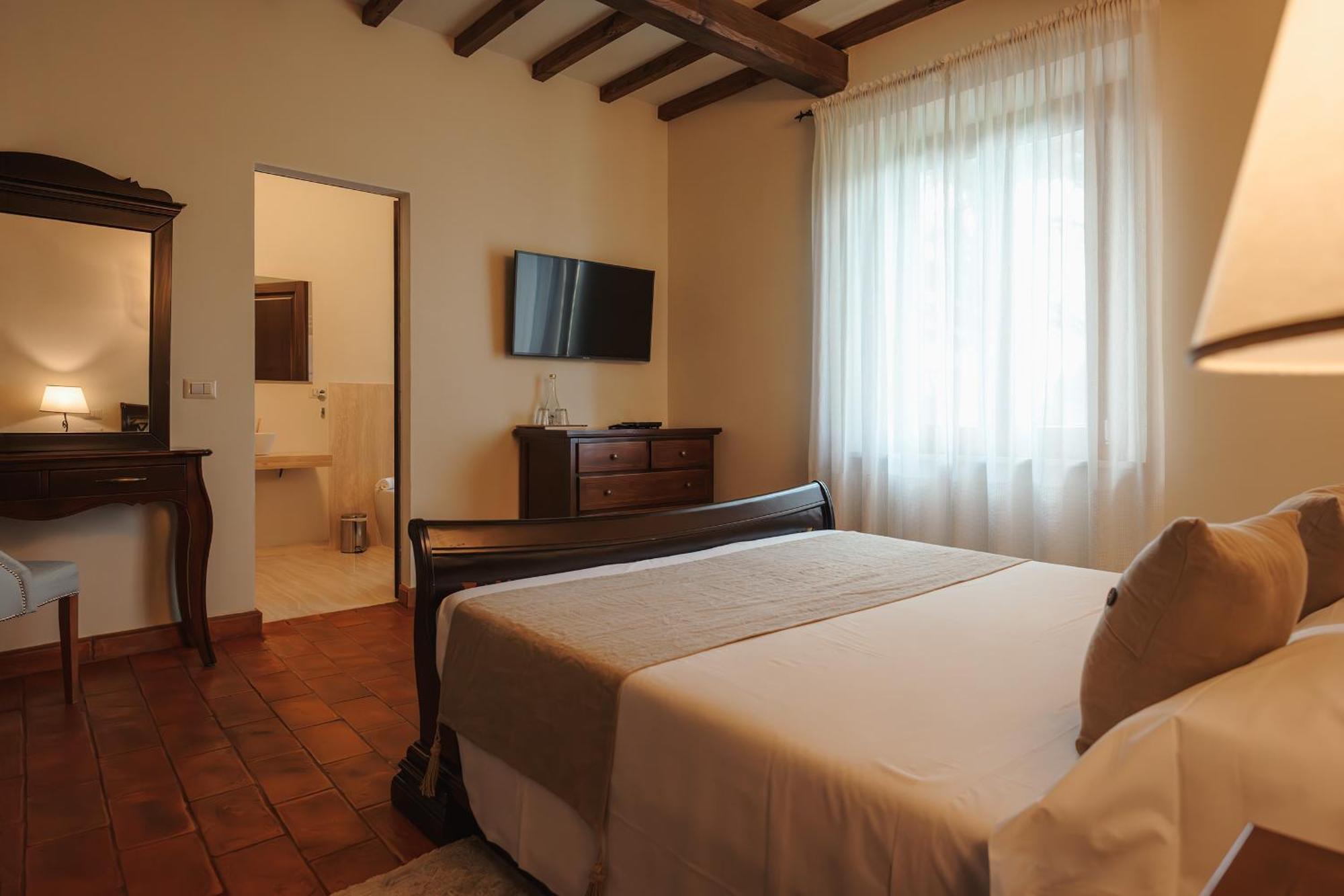 Wine Estate Rooms Paradiso Di Cacuci Монтальчино Экстерьер фото